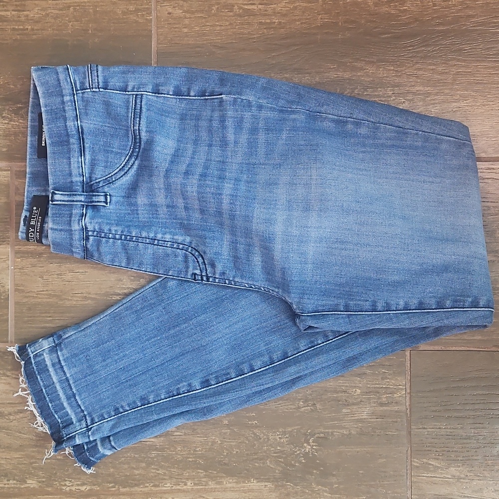 Judy Blue Womens Denim Jeans Sz 9/29 Skinny Frayed Hem Light Wash Stretch